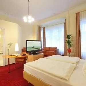 Hotell Vivaldi Am Kurfuerstendamm Berlin